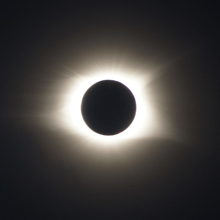 Eclipse-Corona2-DSC03334-crop
